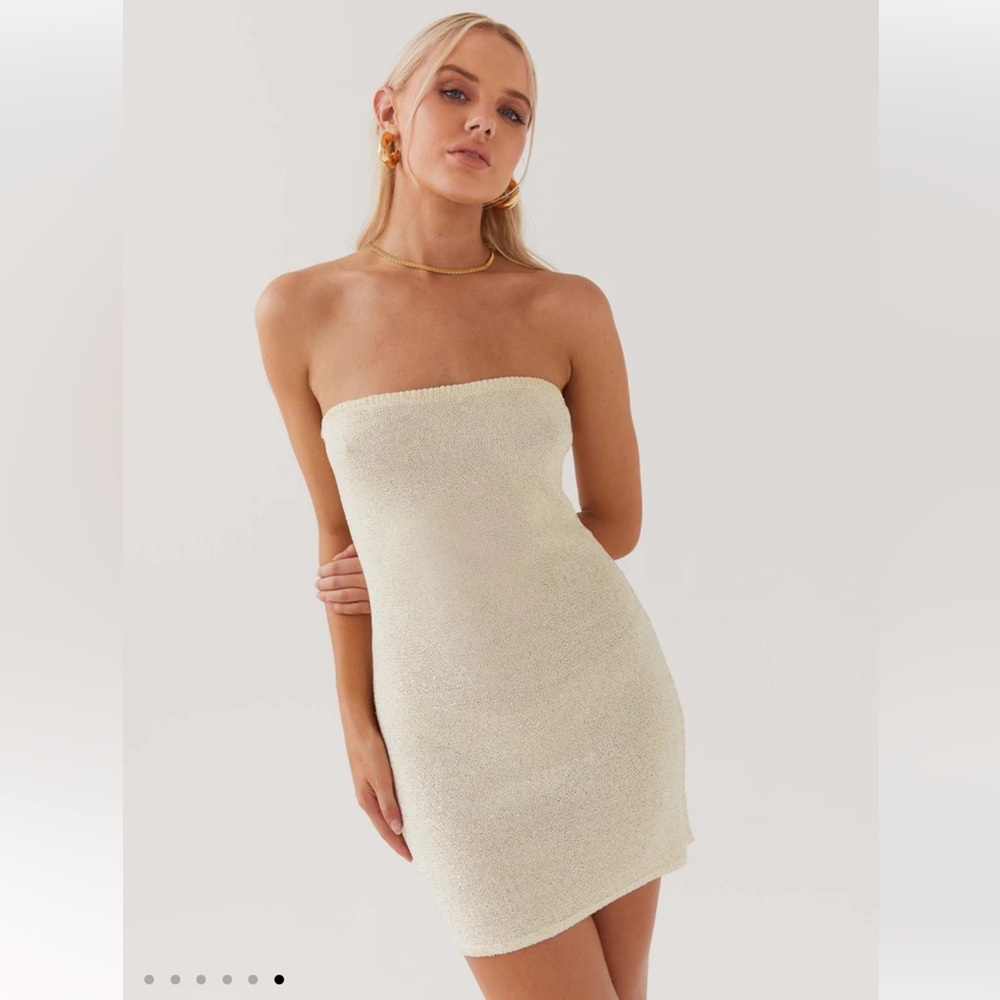 Cream Shimmer Strapless Dress